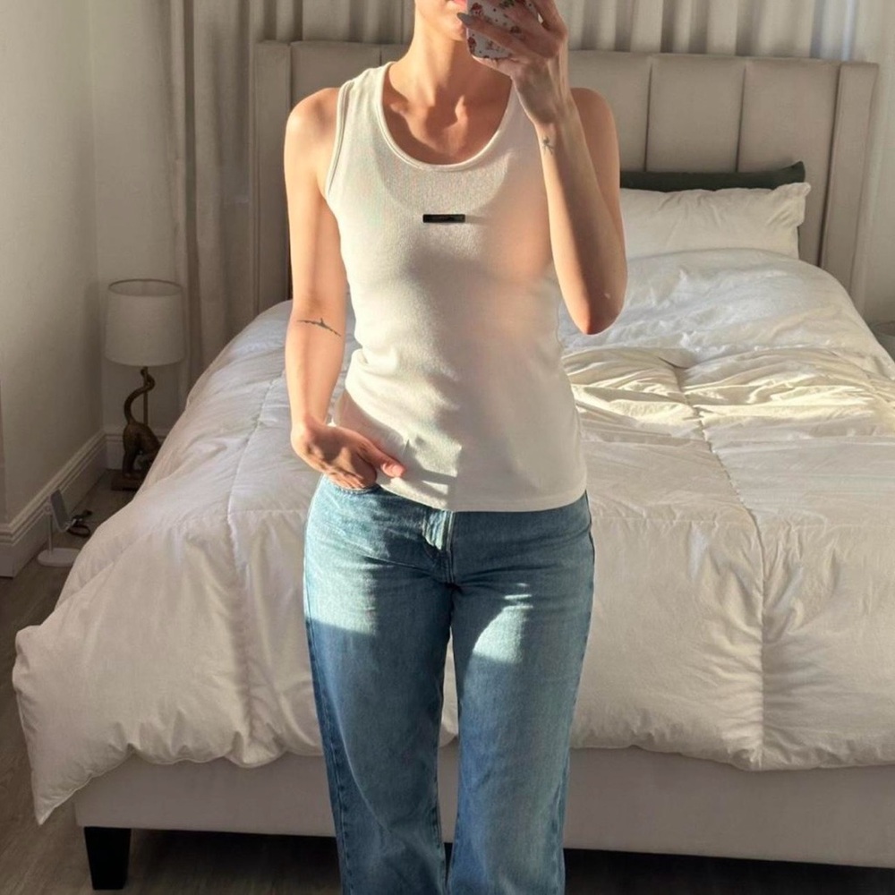 White Ribbed Tank Top Fitted Basic Minimalist Essentials Set, Size M - Picture 5 of 8
